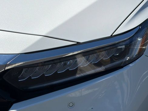 Used 2021 Honda Accord EX-L image 47