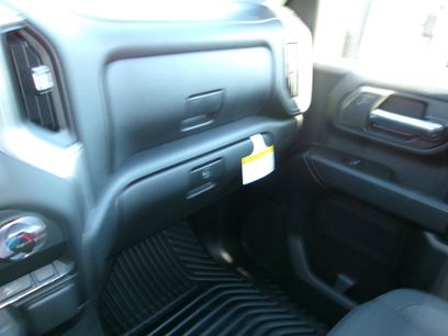 New 2026 Chevrolet Silverado 1500 LTZ w/ LTZ Premium Package