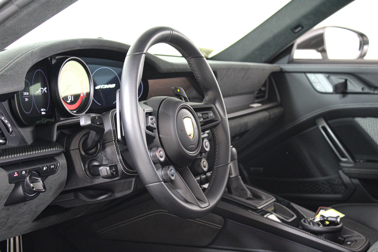 Used 2024 Porsche 911 GT3 RS RWD image 41