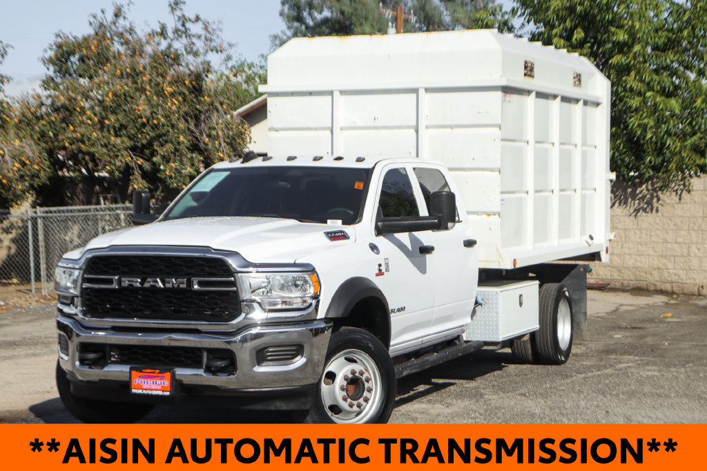 Used 2020 RAM 5500 Tradesman w/ Chrome Appearance Group AWD/4WD image 4
