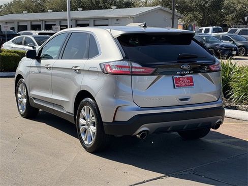 Used 2024 Ford Edge Titanium image 5