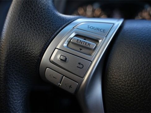 Used 2018 Nissan Altima 2.5 S w/ S Convenience Package image 11