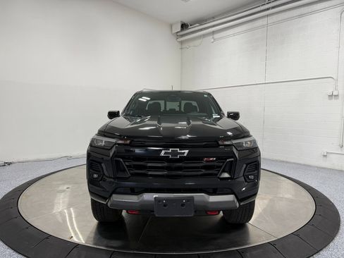 Used 2023 Chevrolet Colorado Z71 w/ Z71 Convenience Package 2 image 2
