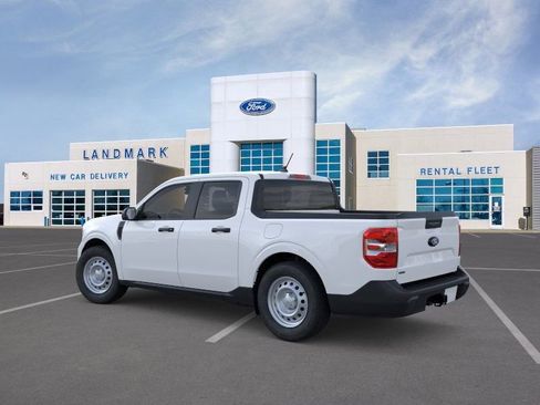 New 2025 Ford Maverick XL image 4