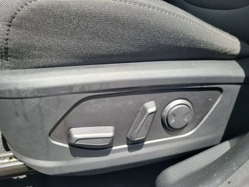 Used 2022 Hyundai Santa Cruz SEL w/ Activity Package FWD image 16