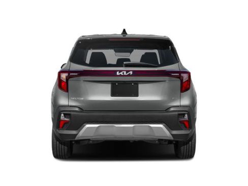 Used 2024 Kia Seltos LX AWD/4WD image 8