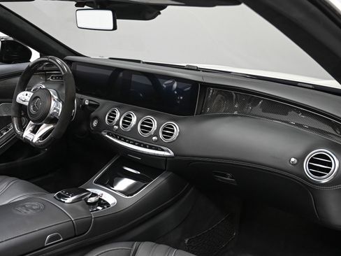Used 2019 Mercedes-Benz S 63 AMG 4MATIC Cabriolet w/ Driver Assistance Package image 34
