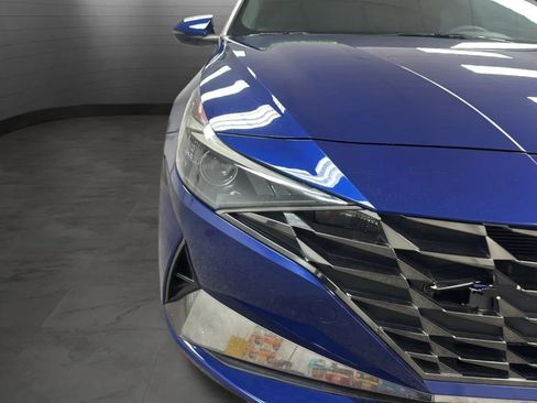 Used 2021 Hyundai Elantra SEL w/ Convenience + Premium Package FWD image 29
