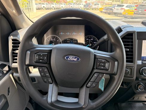 Used 2022 Ford F250 XL w/ Power Equipment Group AWD/4WD image 18