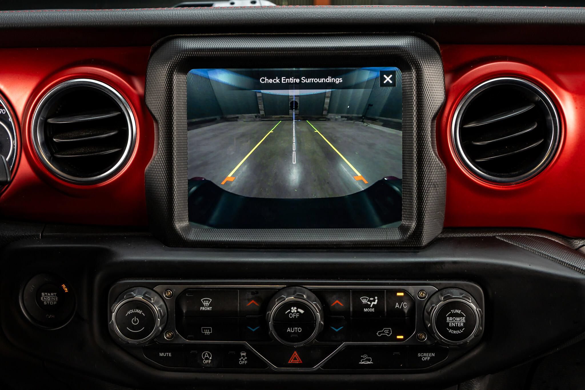Used 2022 Jeep Gladiator Rubicon w/ LED Lighting Group AWD/4WD image 24