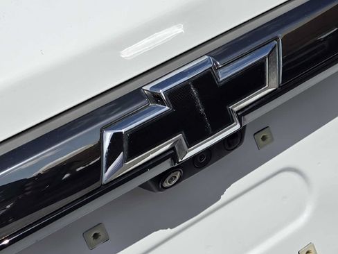 Certified 2023 Chevrolet Traverse Premier w/ Redline Edition FWD image 11