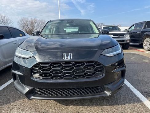 Used 2024 Honda HR-V LX image 2