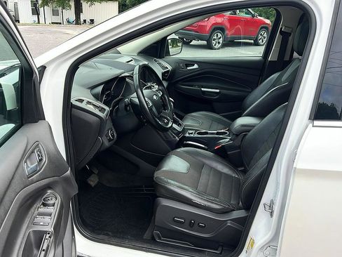 Used 2013 Ford Escape Titanium AWD/4WD image 15