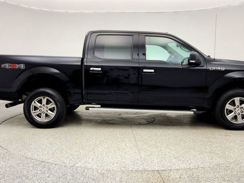 Used 2018 Ford F150 XLT w/ Equipment Group 302A Luxury image 4