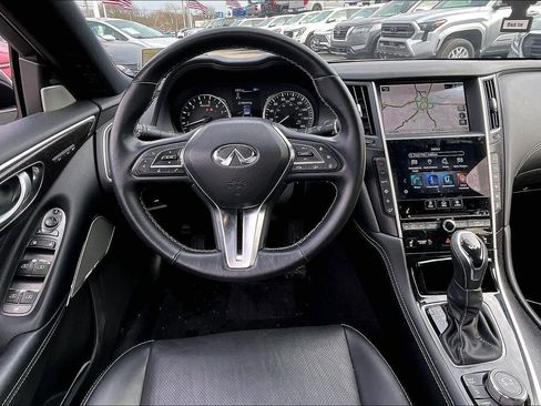 Used 2022 INFINITI Q50 Sensory image 4