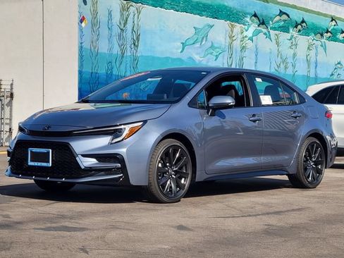 New 2026 Toyota Corolla SE FWD image 3