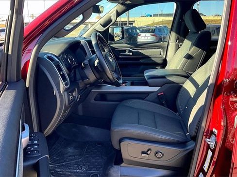 Used 2022 RAM 1500 Big Horn image 5