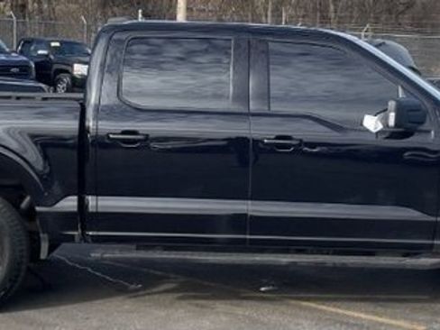 Used 2022 Ford F150 XLT w/ Equipment Group 302A High image 6