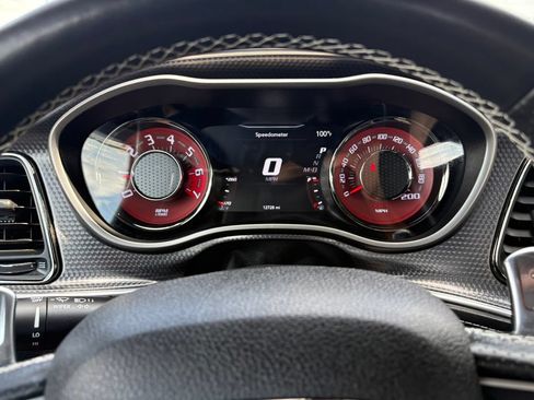 Used 2020 Dodge Challenger SRT Hellcat RWD image 18