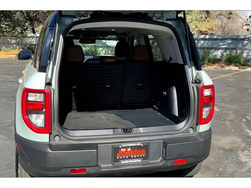 Used 2024 Ford Bronco Sport Outer Banks w/ Tech Package image 11