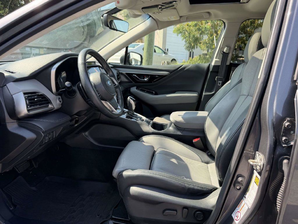 Used 2020 Subaru Outback Limited w/ Popular Package #2 AWD/4WD image 16