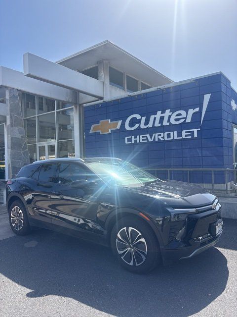 Used 2024 Chevrolet Blazer EV LT AWD/4WD image 19