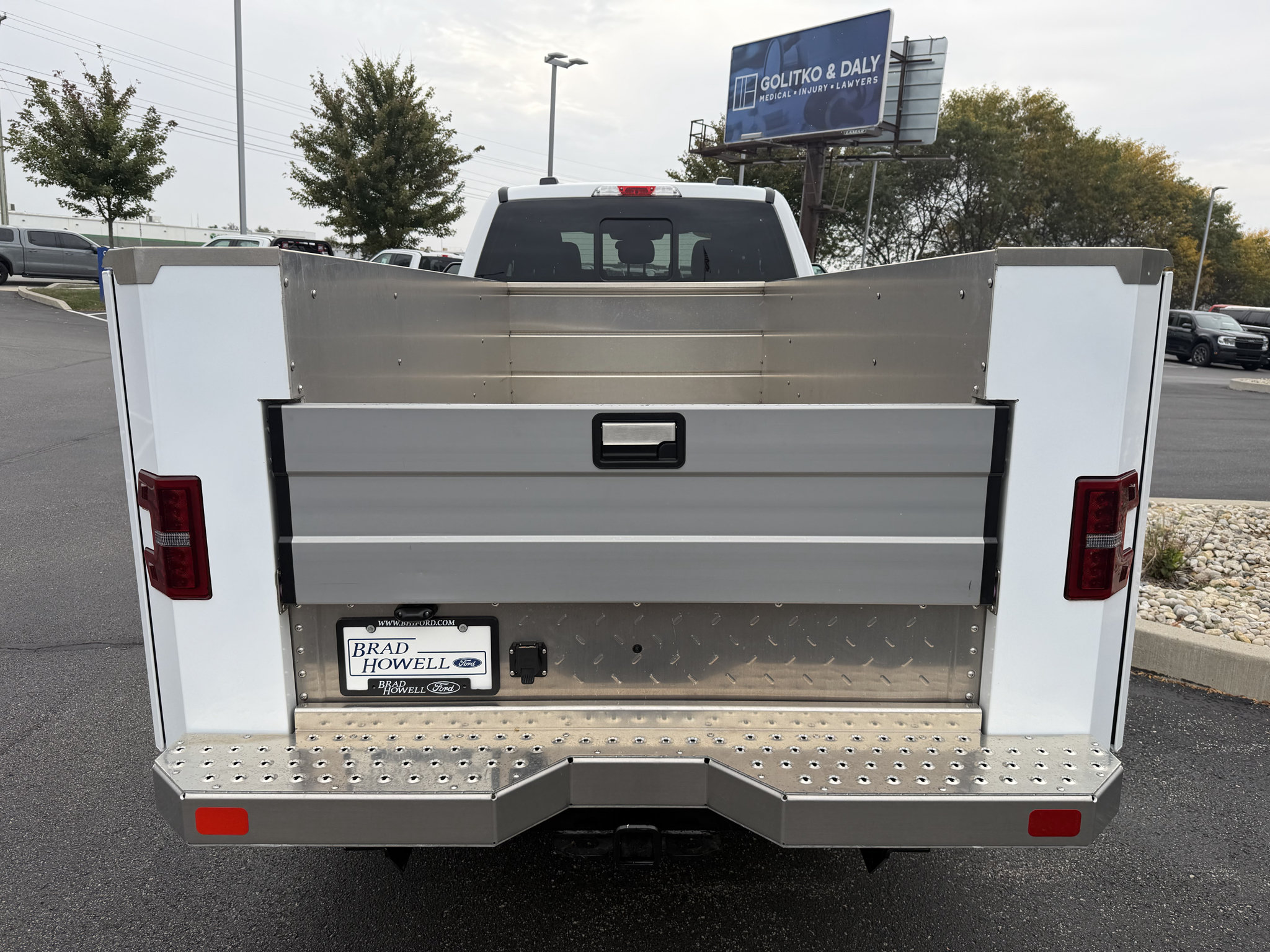 New 2026 Ford F350 XL w/ XL Chrome Package AWD/4WD image 7