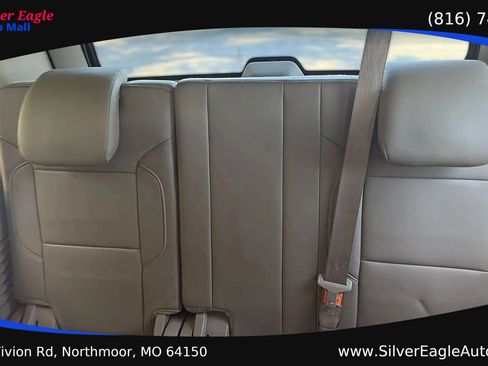 Used 2016 Chevrolet Tahoe LT AWD/4WD image 11