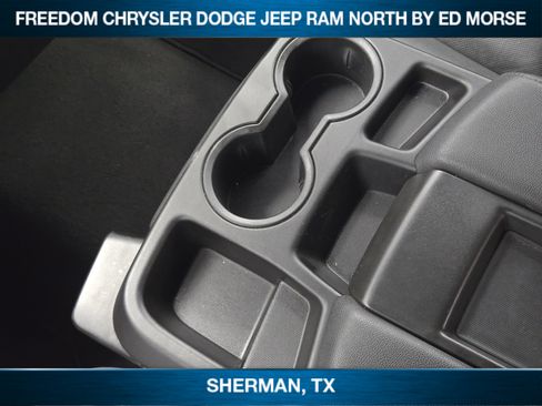 Used 2025 GMC Sierra 1500 SLT AWD/4WD image 14