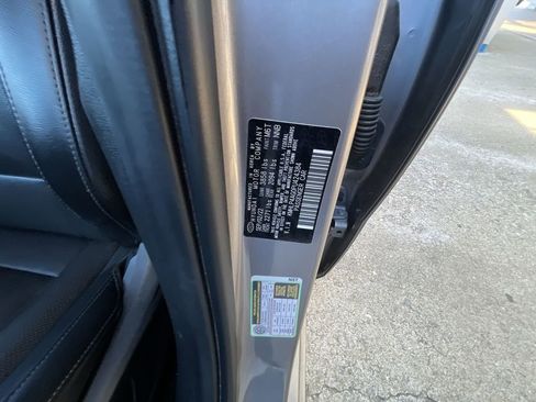 Used 2023 Hyundai Elantra Limited w/ Preferred Accessory Package image 33