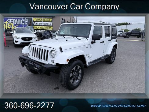 Used 2018 Jeep Wrangler Unlimited Sahara AWD/4WD image 2