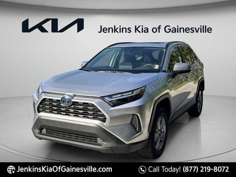 Used 2023 Toyota RAV4 XLE w/ Convenience Package AWD/4WD image 3