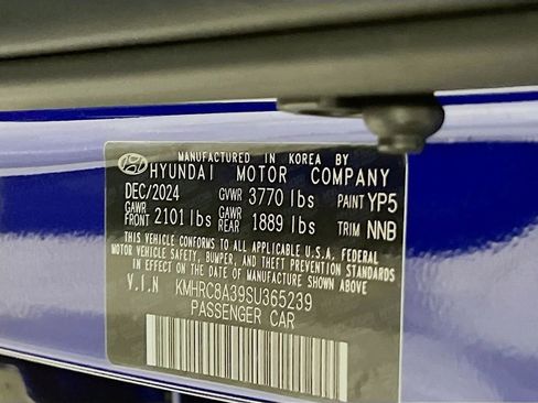 Certified 2025 Hyundai Venue SEL image 26