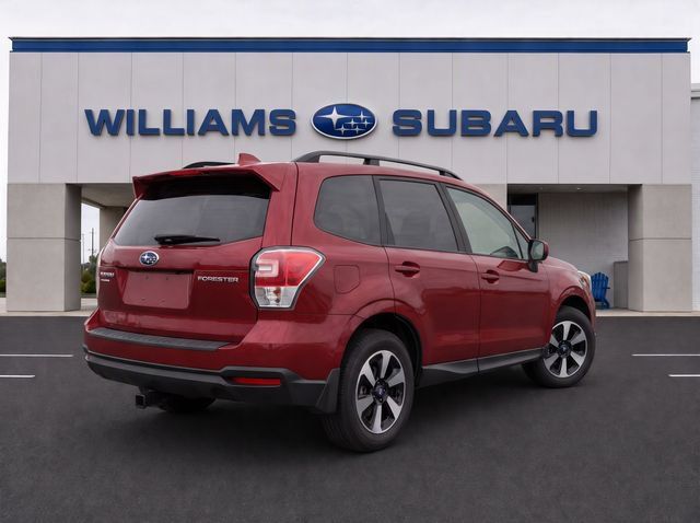 Used 2018 Subaru Forester 2.5i Premium AWD/4WD image 4