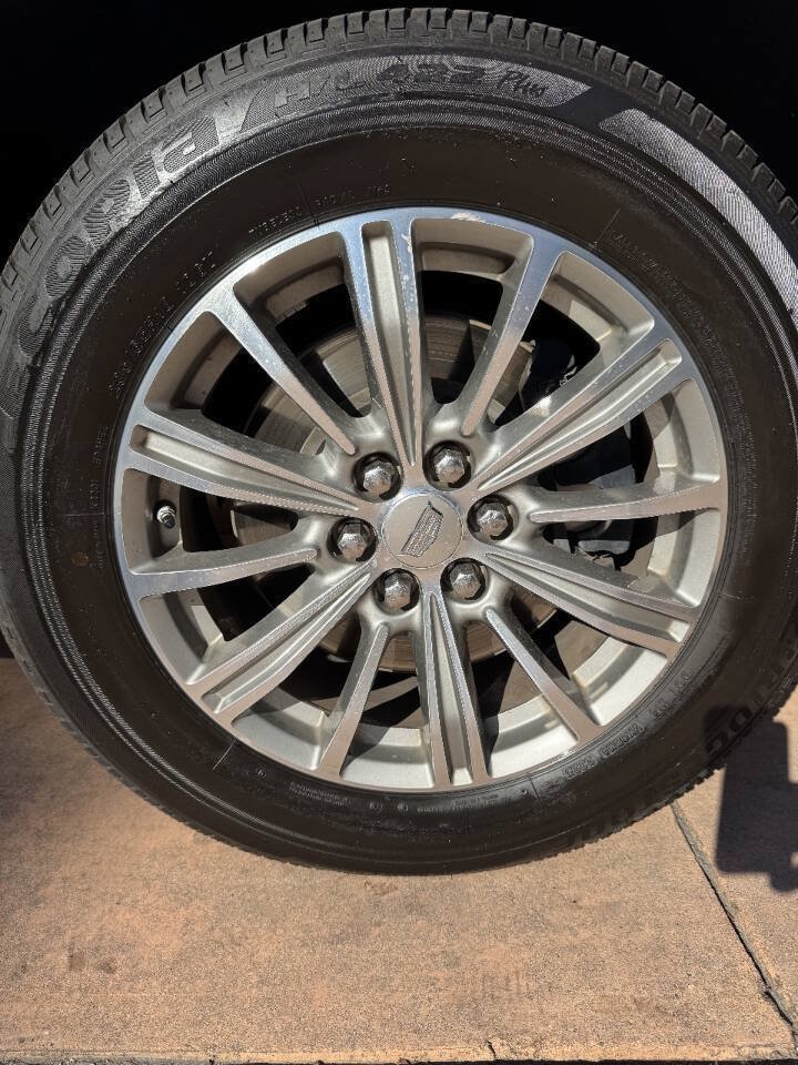 Used 2017 Cadillac XT5 Luxury w/ Driver Awareness Package FWD image 33