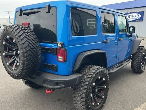 Used 2016 Jeep Wrangler Unlimited Rubicon w/ Dual Top Group AWD/4WD image 8