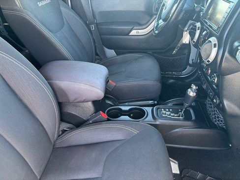 Used 2016 Jeep Wrangler Unlimited Sahara w/ Max Tow Package image 12