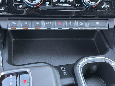 Used 2024 GMC Sierra 1500 Denali image 10