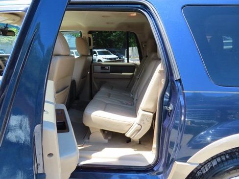 Used 2014 Ford Expedition EL XLT w/ Equipment Group 202A RWD image 15