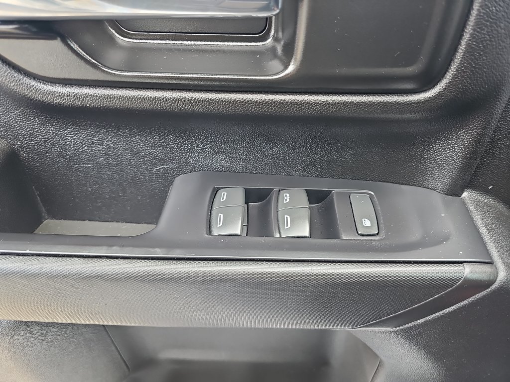 Used 2022 Chevrolet Silverado 3500 W/T AWD/4WD image 24