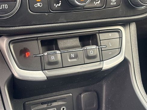 Certified 2023 GMC Terrain SLE w/ Driver Convenience Package FWD image 15