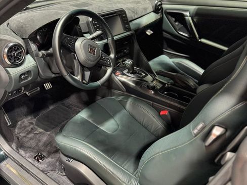 Used 2024 Nissan GT-R w/ Floor Mat Package AWD/4WD image 20