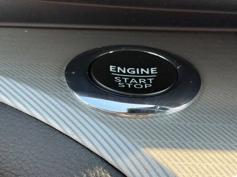 Used 2023 Ford Explorer XLT w/ Equipment Group 202A AWD/4WD image 16