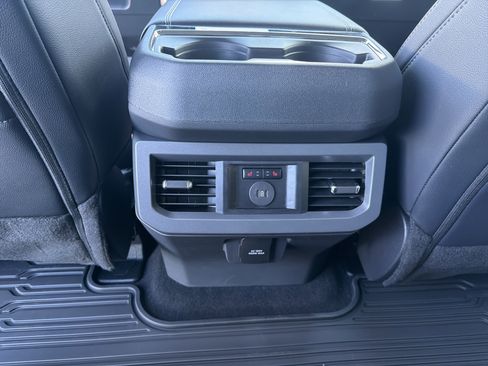 Used 2026 Ford F350 Lariat w/ Black Appearance Package image 39