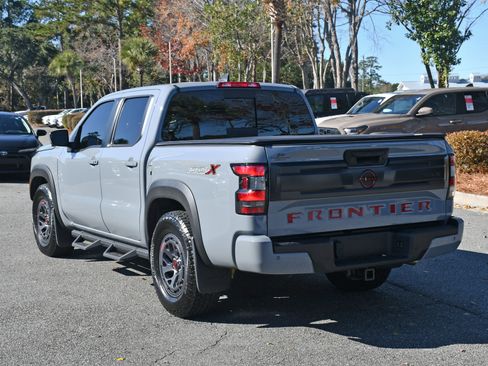 Used 2025 Nissan Frontier Pro-X w/ Pro Convenience Package image 3
