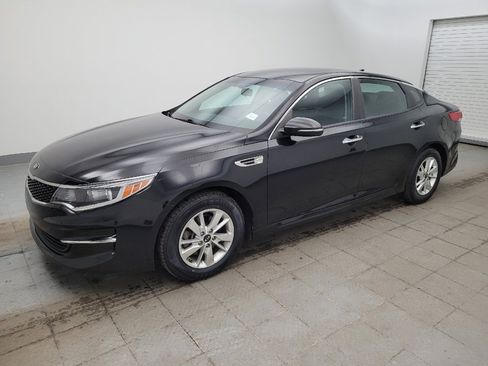 Used 2018 Kia Optima LX FWD image 2