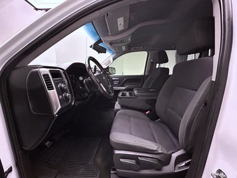 Used 2018 Chevrolet Silverado 1500 LT w/ Trailering Package AWD/4WD image 10
