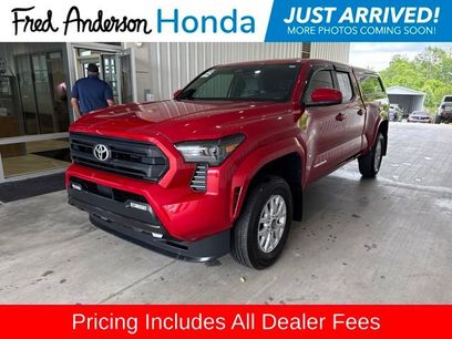 Used 2025 Toyota Tacoma SR5