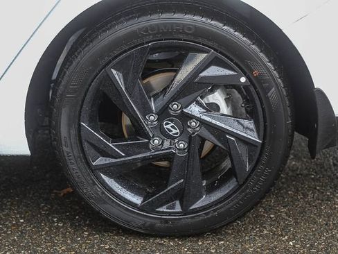 New 2026 Hyundai Elantra Sport image 12