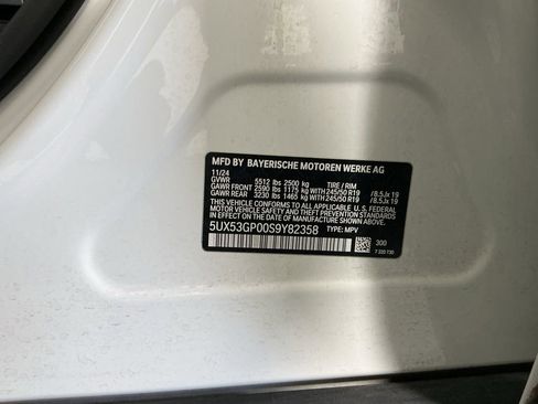 Certified 2025 BMW X3 xDrive30 w/ Convenience Package AWD/4WD image 33